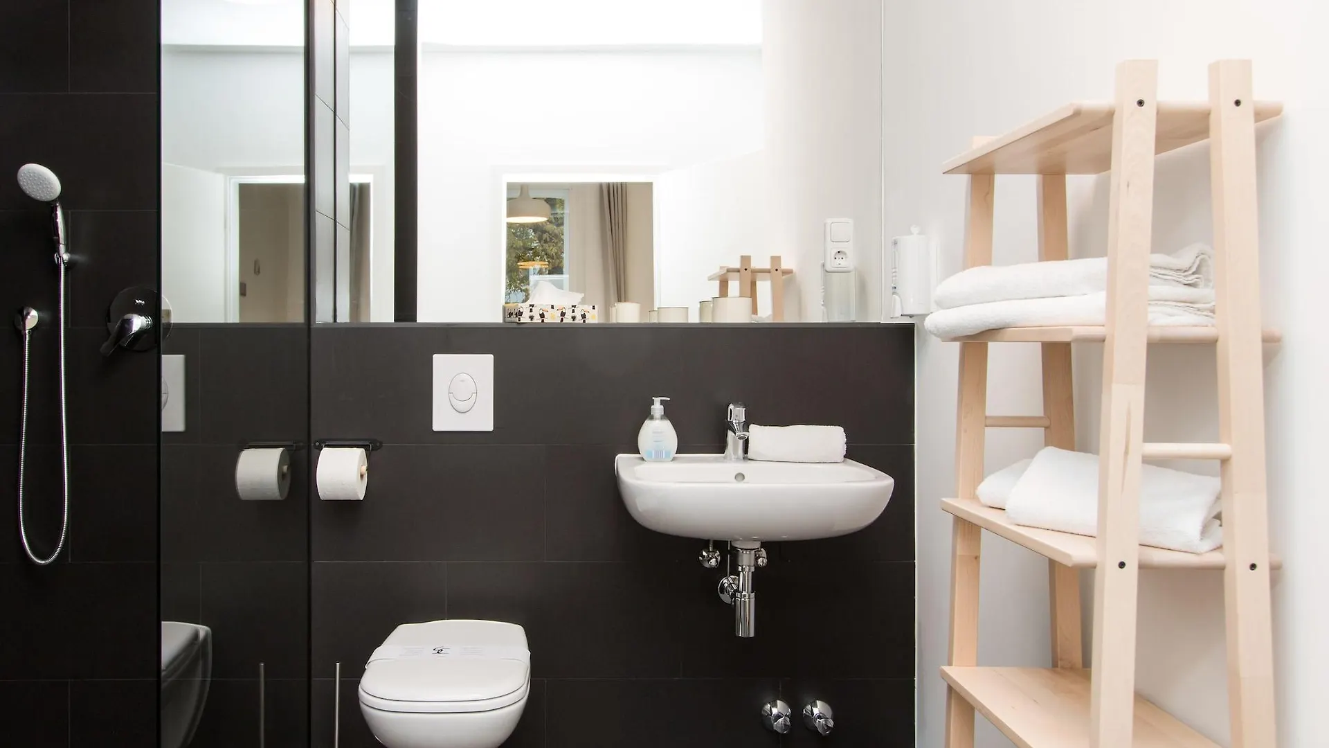 Primeflats - Apartments Aroser Allee 柏林