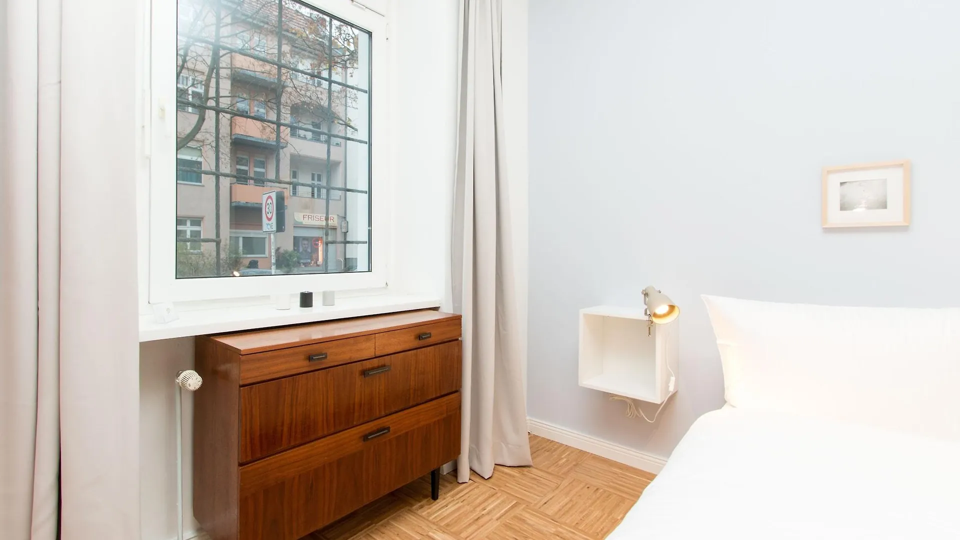 Primeflats - Apartments Aroser Allee 베를린